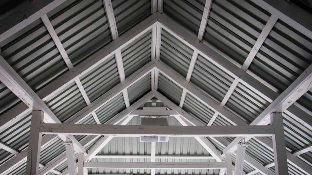 How to insulate garage ceiling rafters